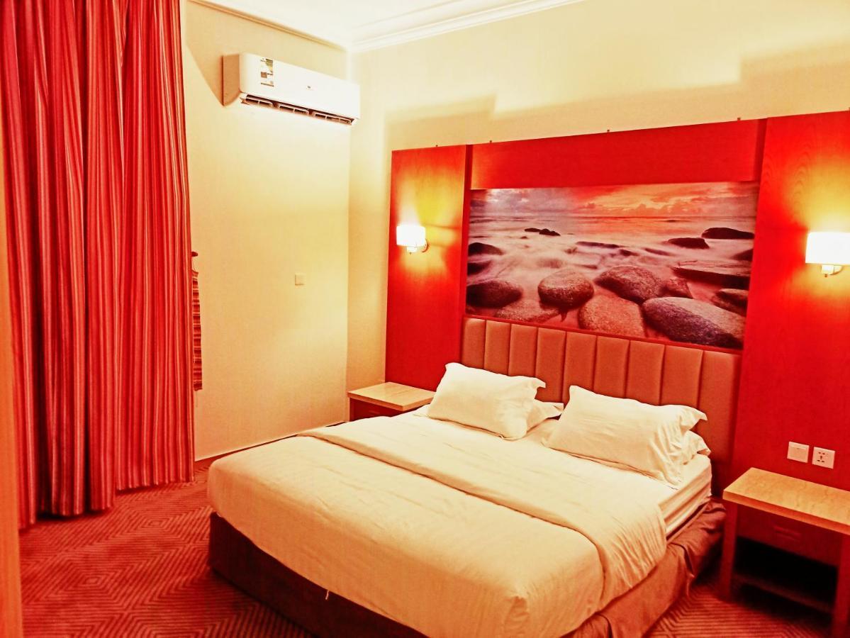 Taraf Yanbu 2 Aparthotel ภายนอก รูปภาพ