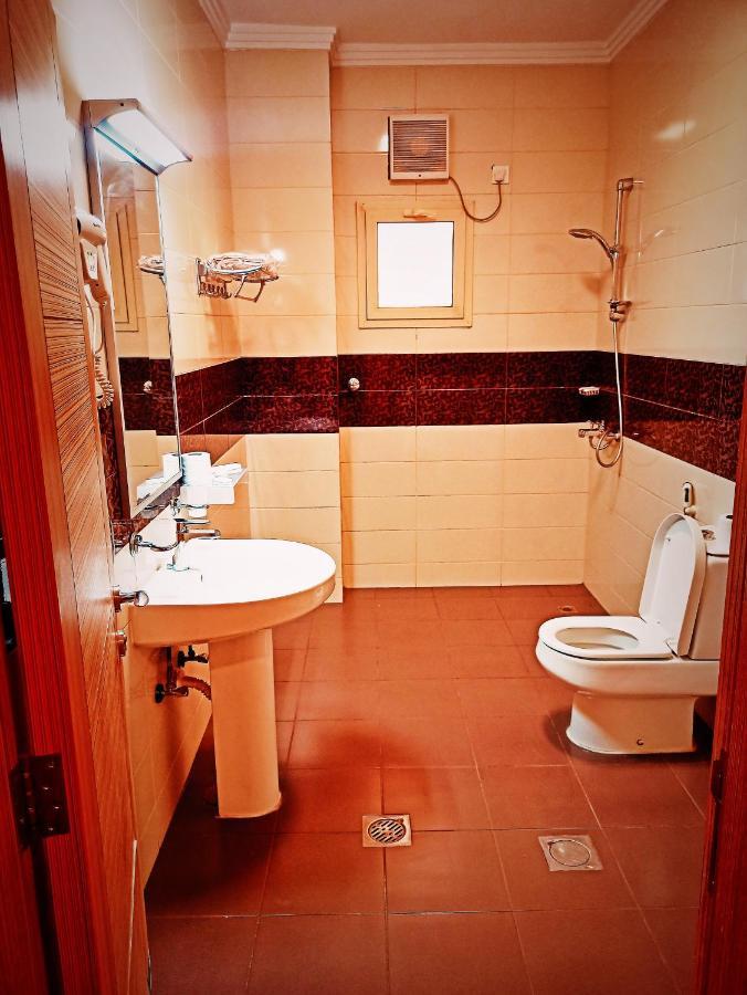 Taraf Yanbu 2 Aparthotel ภายนอก รูปภาพ