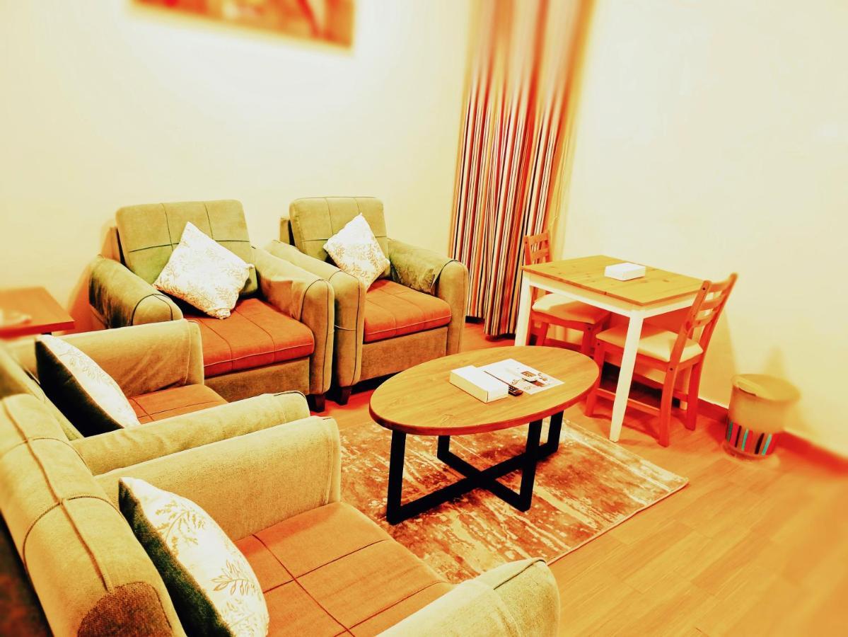 Taraf Yanbu 2 Aparthotel ภายนอก รูปภาพ