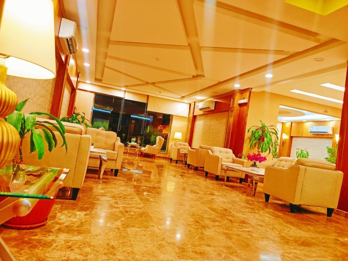Taraf Yanbu 2 Aparthotel ภายนอก รูปภาพ